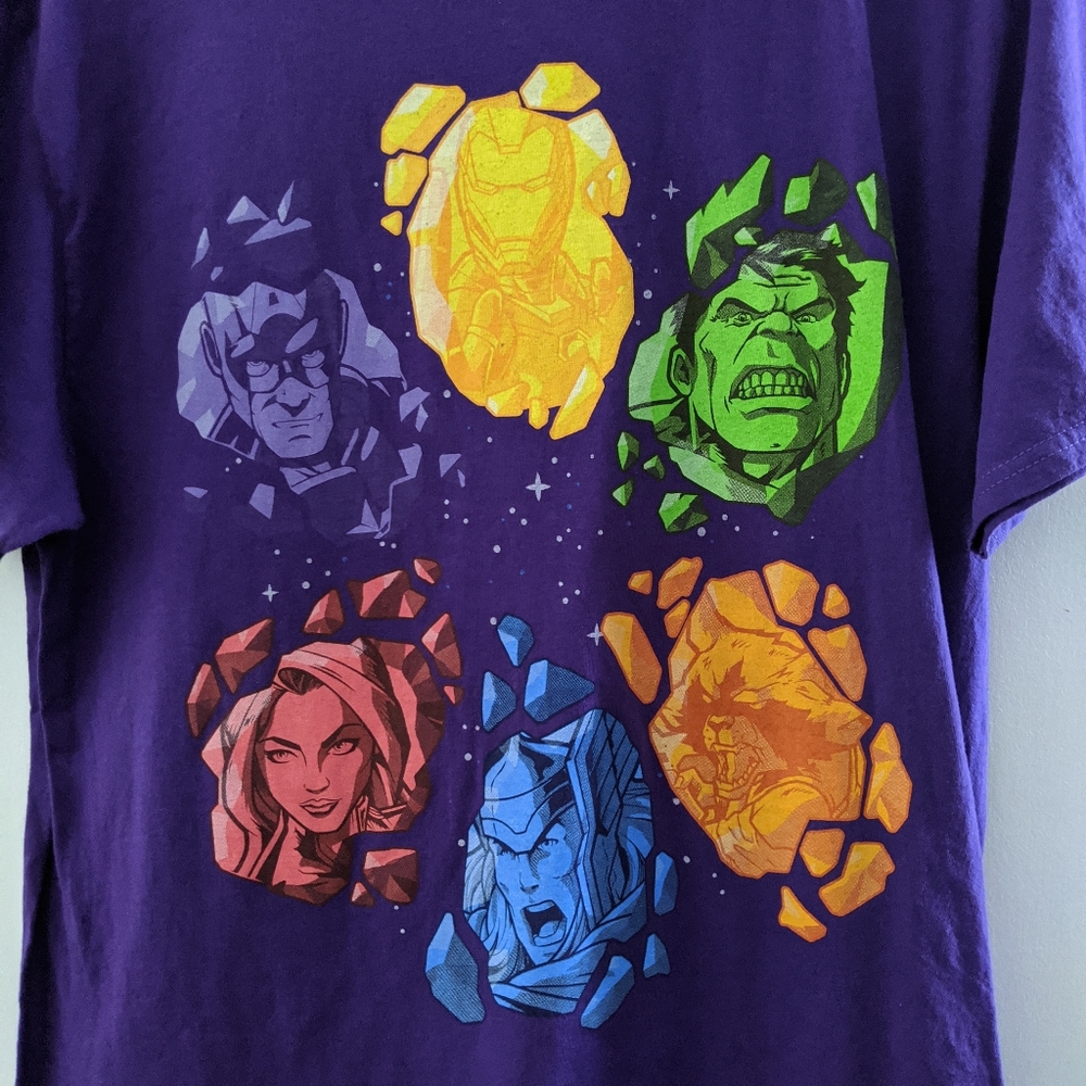 NWOT Marvel Avengers T shirt